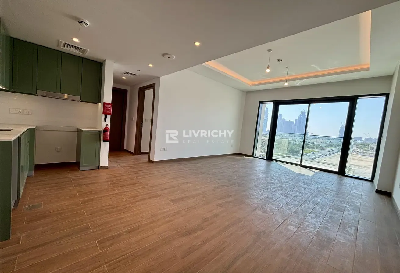 BE THE FIRST TENANT | CITY WALK EXPERT | BRAND NEW