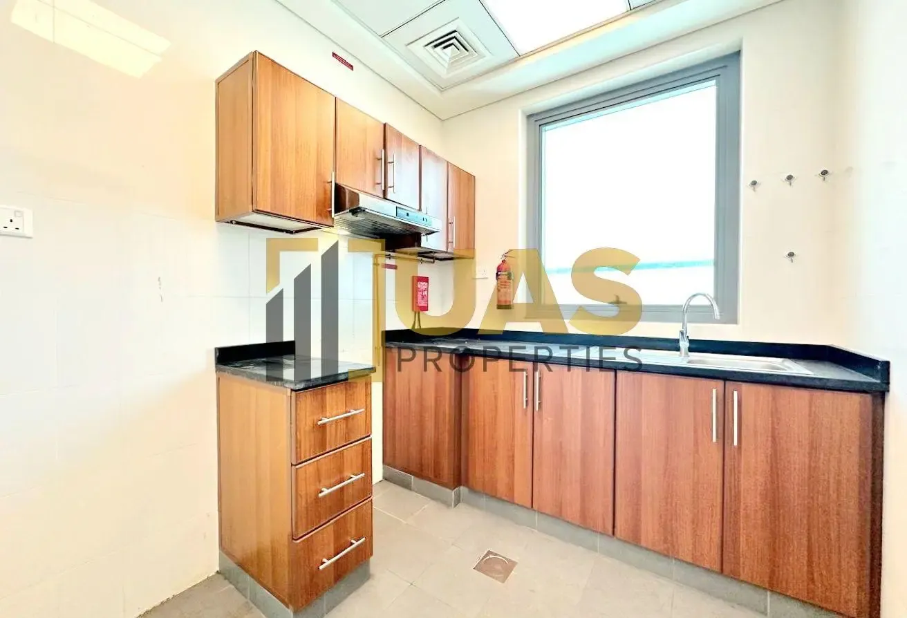 Family Sharing & For Staff | Hot Property