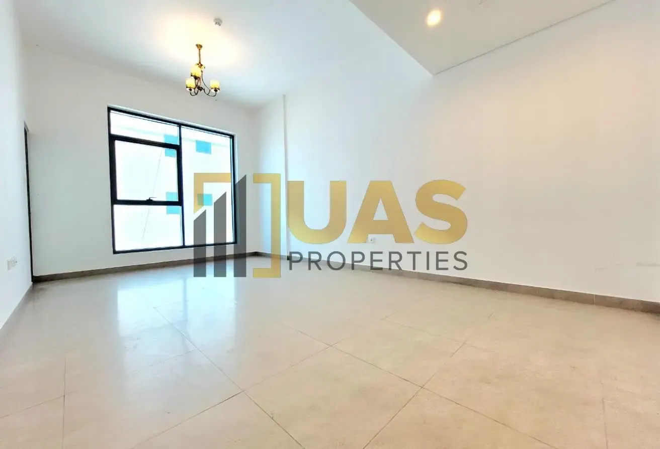 Spacious 1B/R | Ready to Move | Near Metro