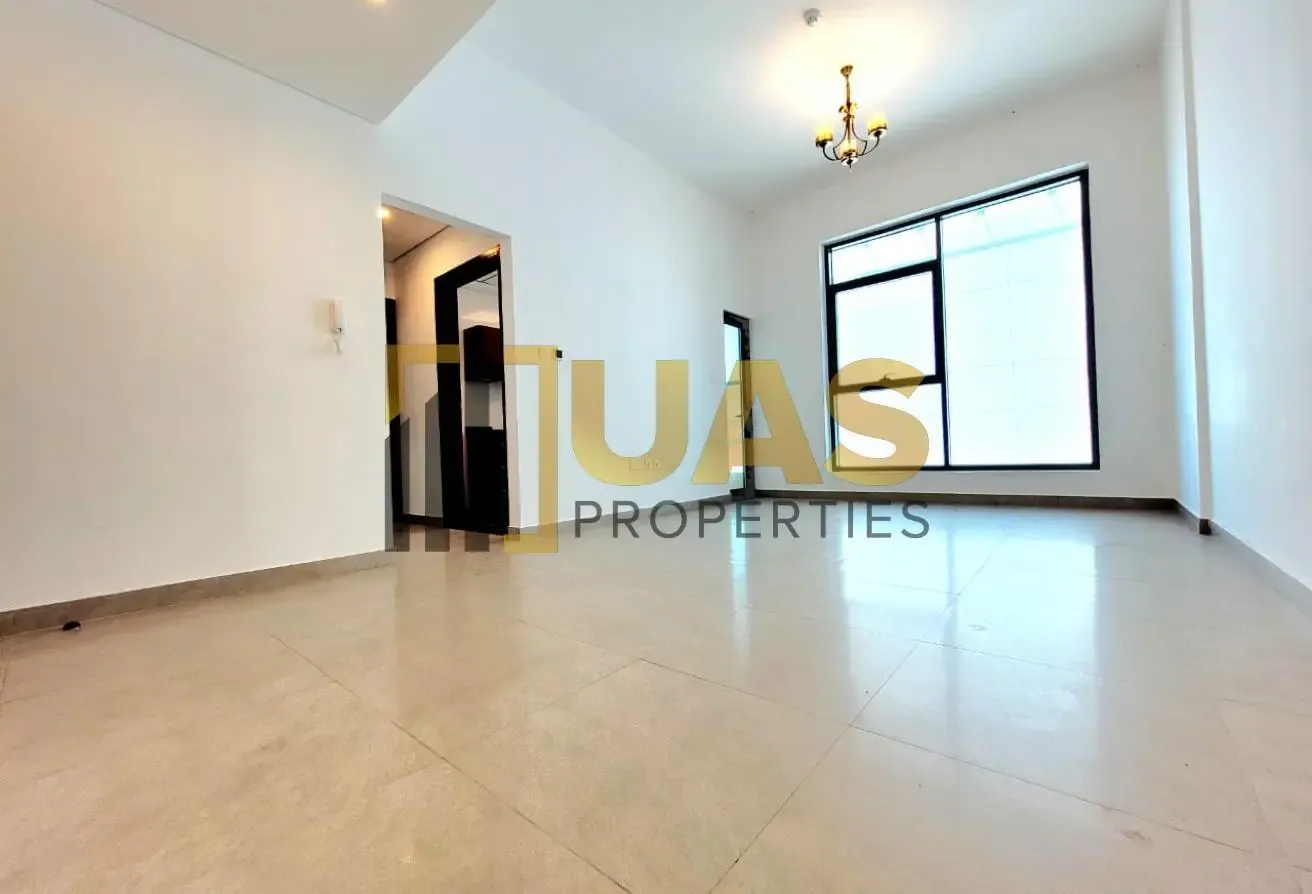 Spacious 1B/R | Ready to Move | Near Metro