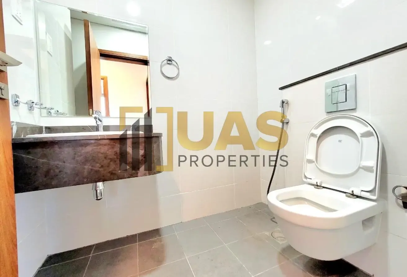 Spacious 1B/R | Ready to Move | Near Metro