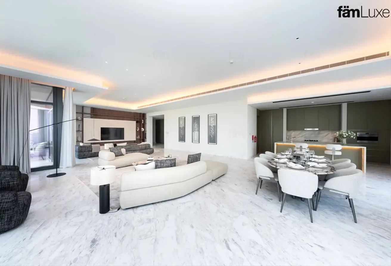 Ultra Luxury | High Floor | 02 Series