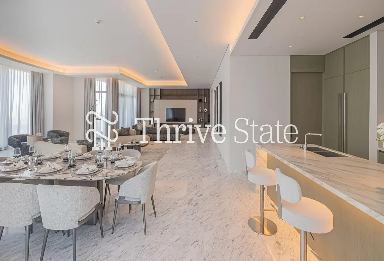 Luxury 4BR Penthouse | Premium Address | Furnished