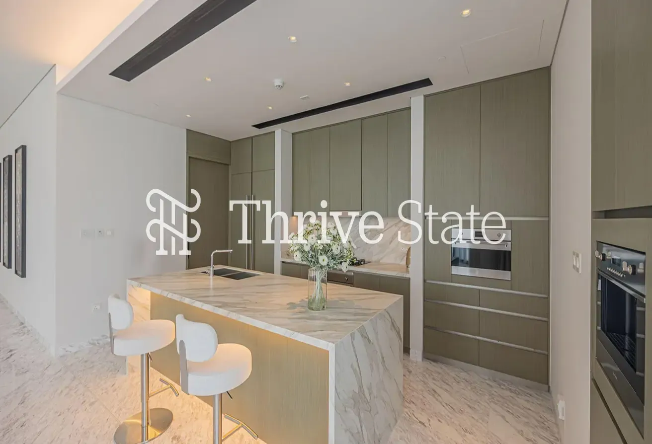 Luxury 4BR Penthouse | Premium Address | Furnished