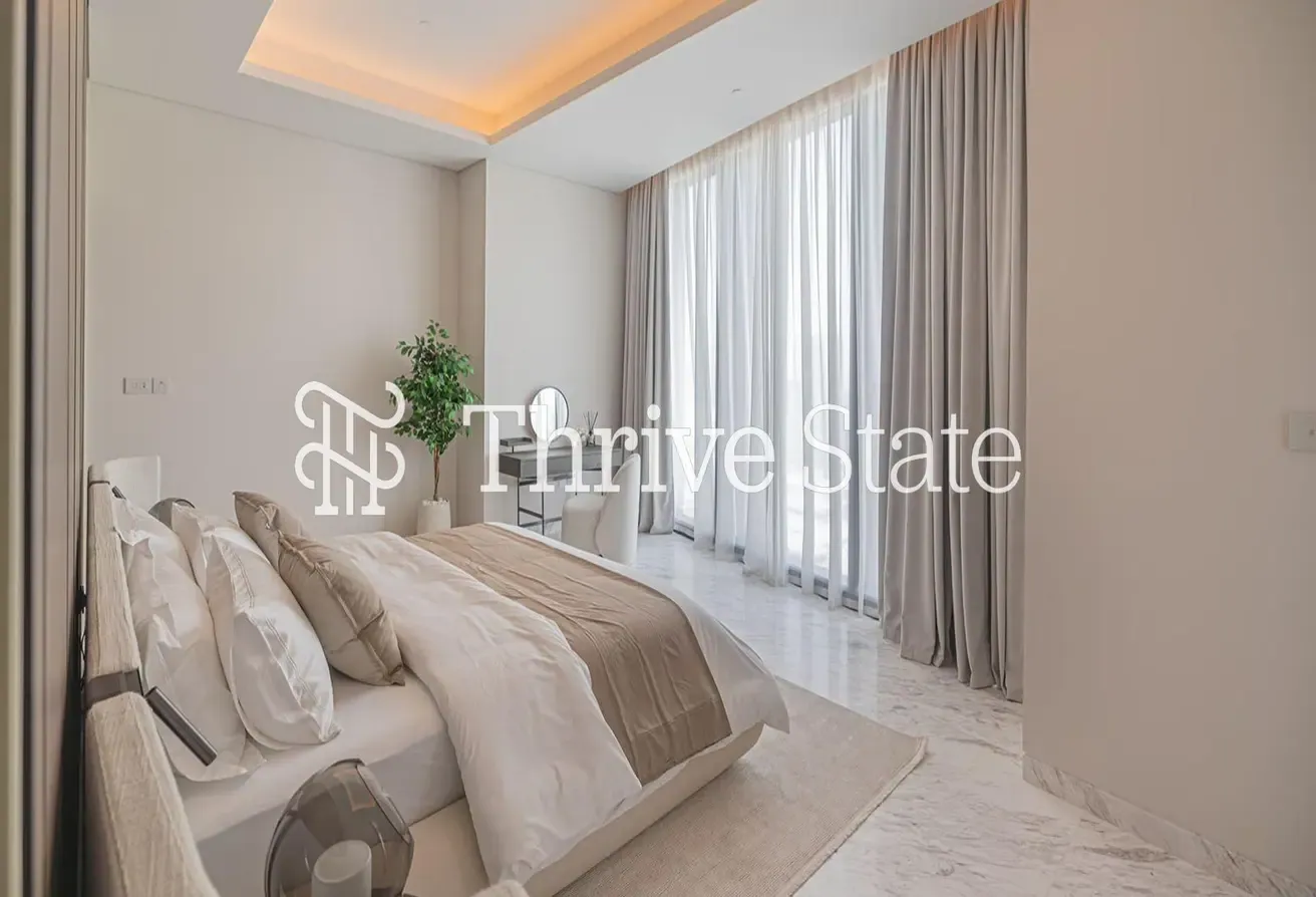 Luxury 4BR Penthouse | Premium Address | Furnished