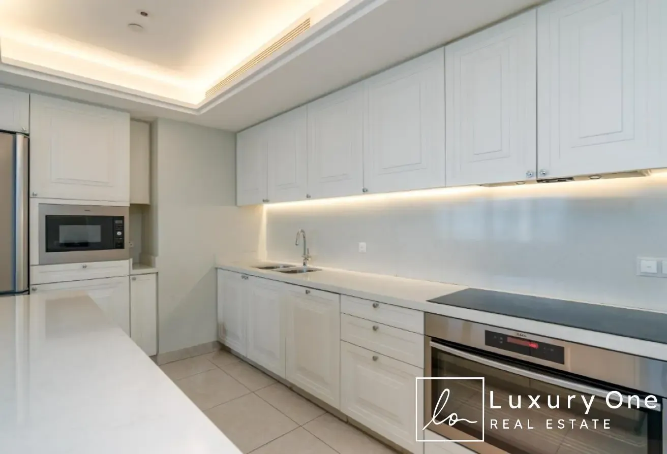 Furnished | 4BR+Maids | Vacant | Downtown View