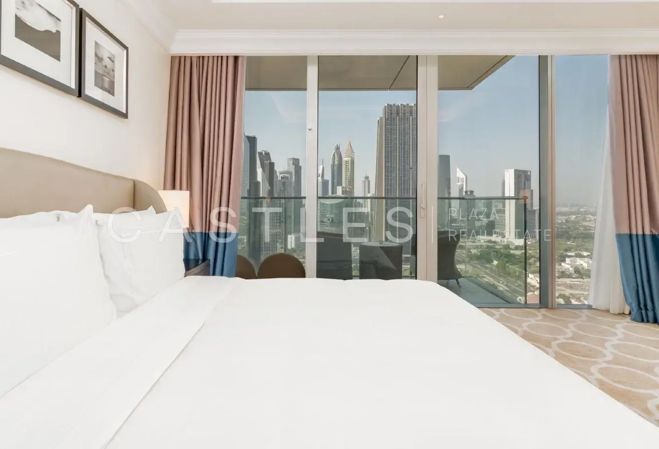High-Floor 4BR Penthouse | Furnished | Zabeel View