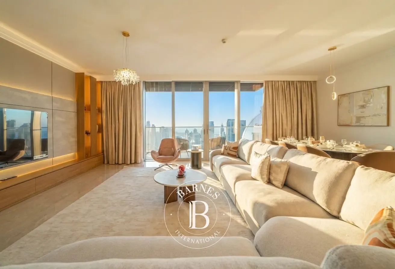 Marvelous Penthouse with Panoramic Burj Khalifa