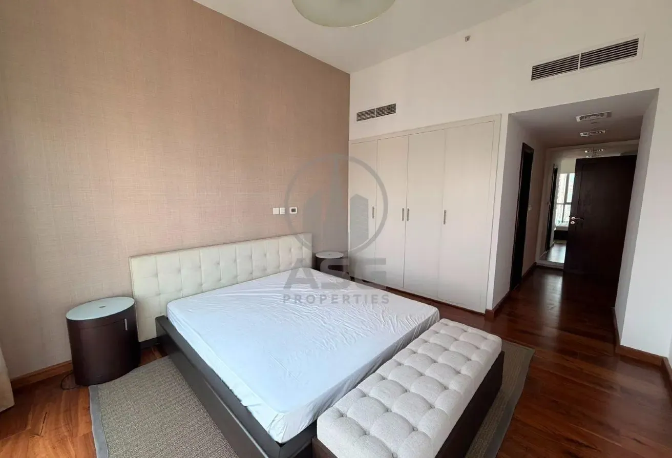 Fully Furnished | Burj Khalifa View | Spacious 4BR