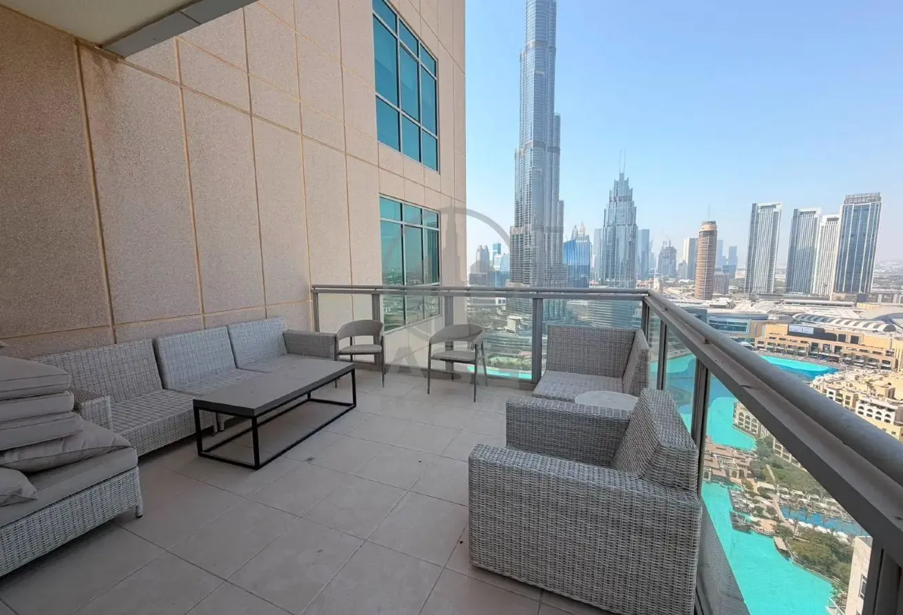 Fully Furnished | Burj Khalifa View | Spacious 4BR