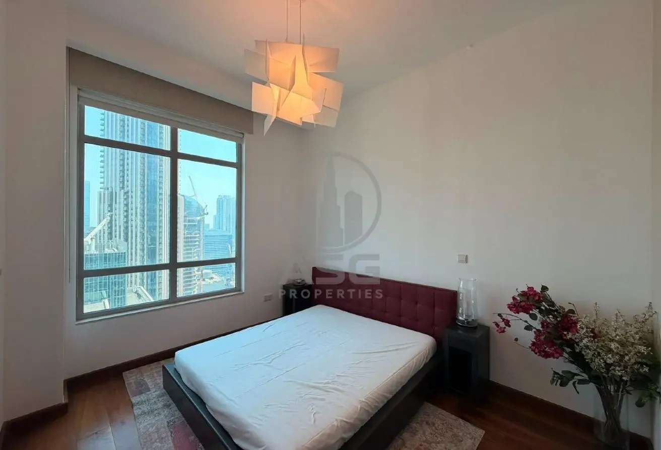 Fully Furnished | Burj Khalifa View | Spacious 4BR