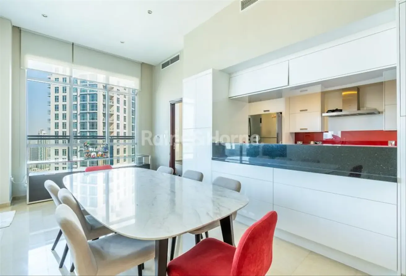 Penthouse | 4 bed+ study | Full Burj View