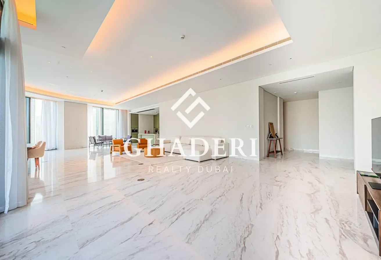Ultra Luxury Living I Stunning Views I Best Layout