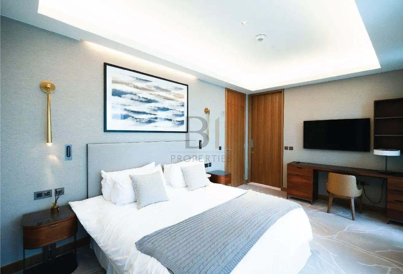 Ultra Luxury Penthouse | Vacant and Ready to Move