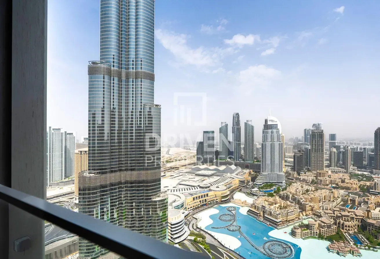 Exclusive Listing | 02 Series | Panoramic Views