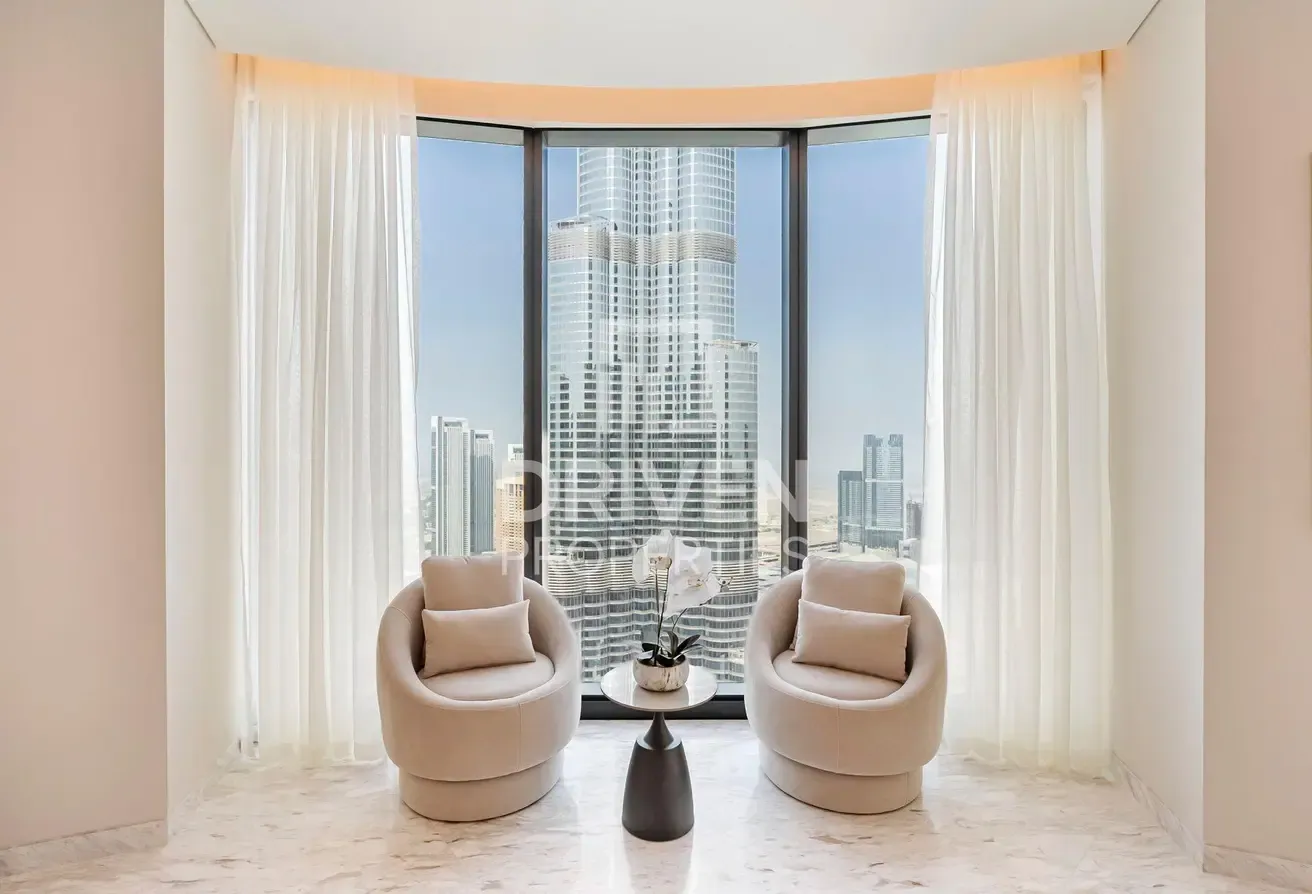 Exclusive Listing | 02 Series | Panoramic Views