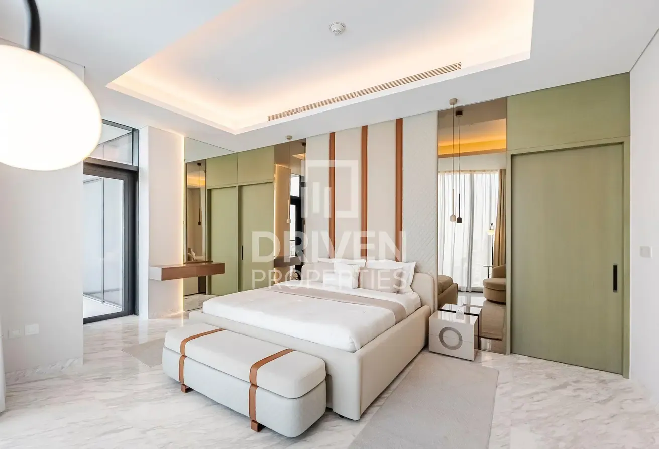 Exclusive Listing | 02 Series | Panoramic Views