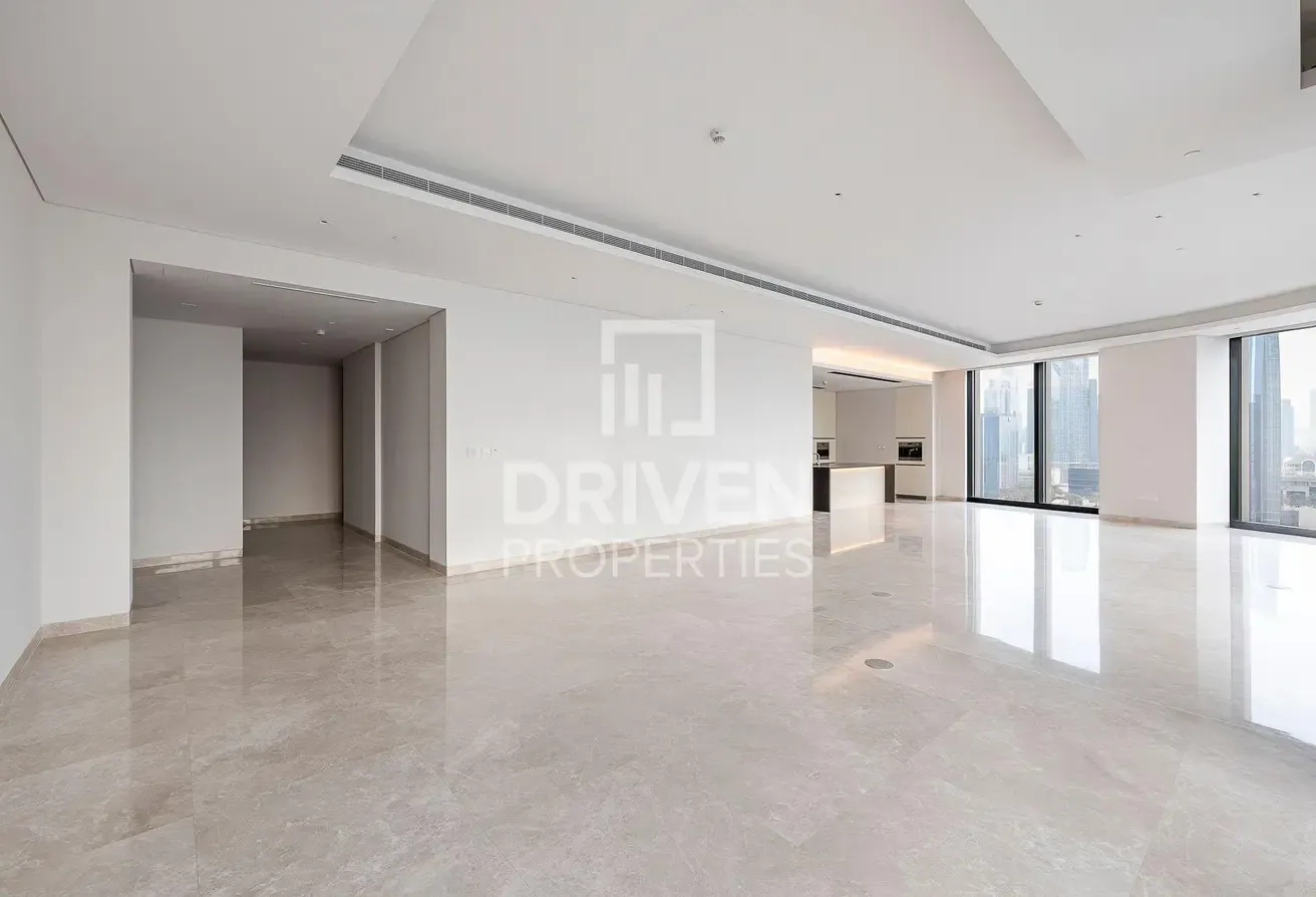 Stunning View | Luxury Unit | High Floor