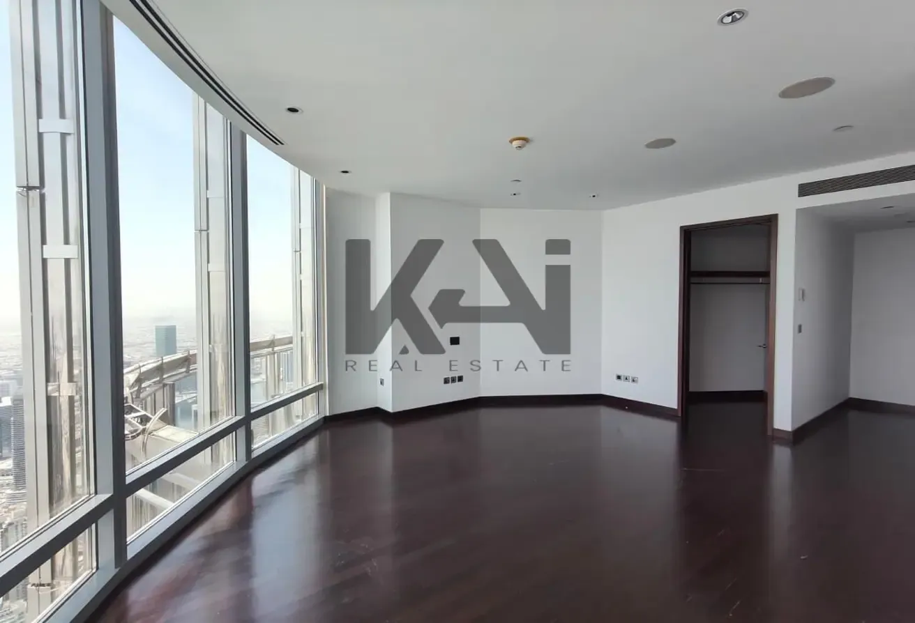 Unique Living Experience | Very High Floor