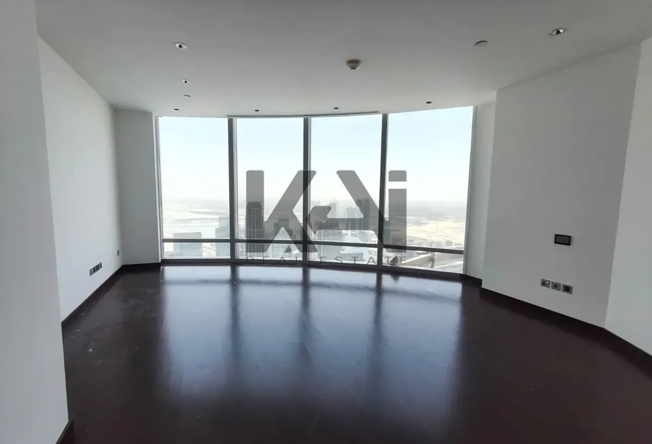 Unique Living Experience | Very High Floor