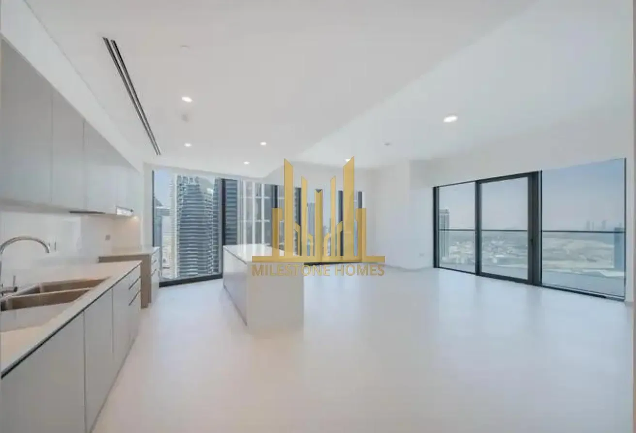 4Bed Penthouse Sea View Semi Furnished Spacious