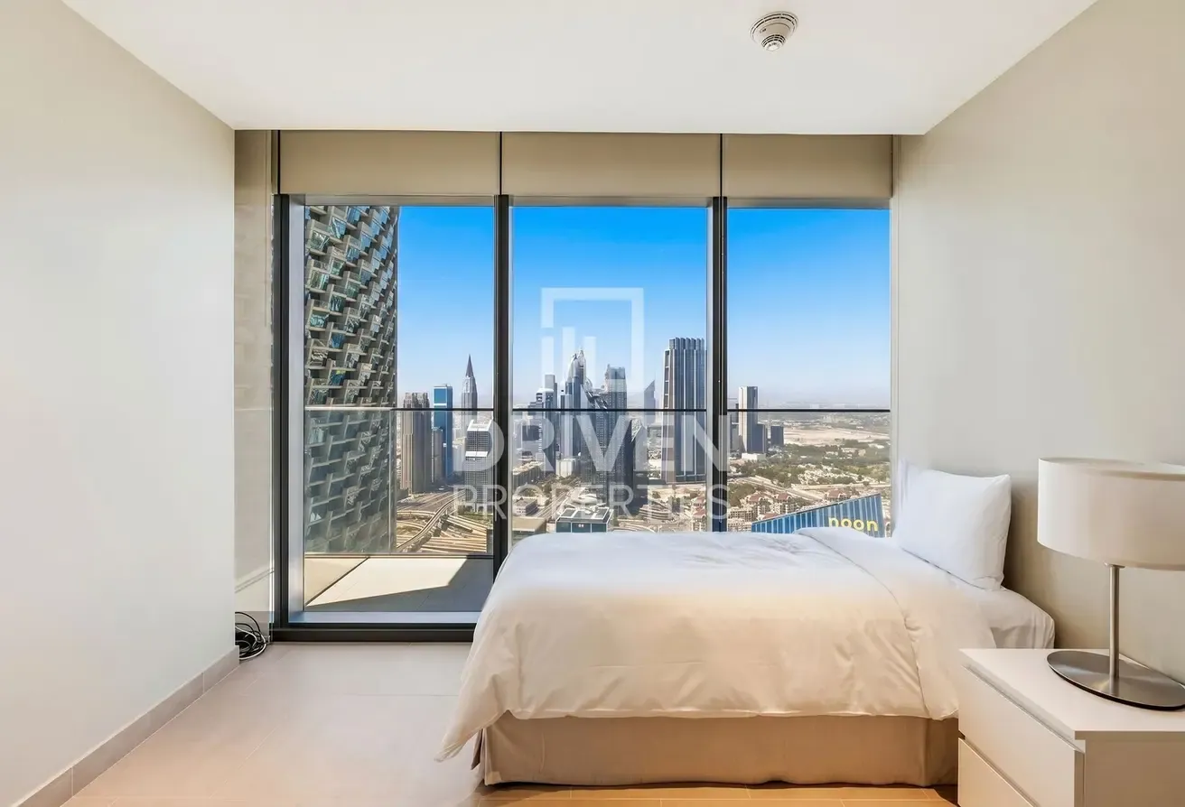 Ideal Unit | Fully Furnished | Ready to Move in