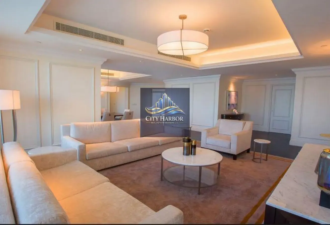 ELEGANT 4 BR PENTHOUSE