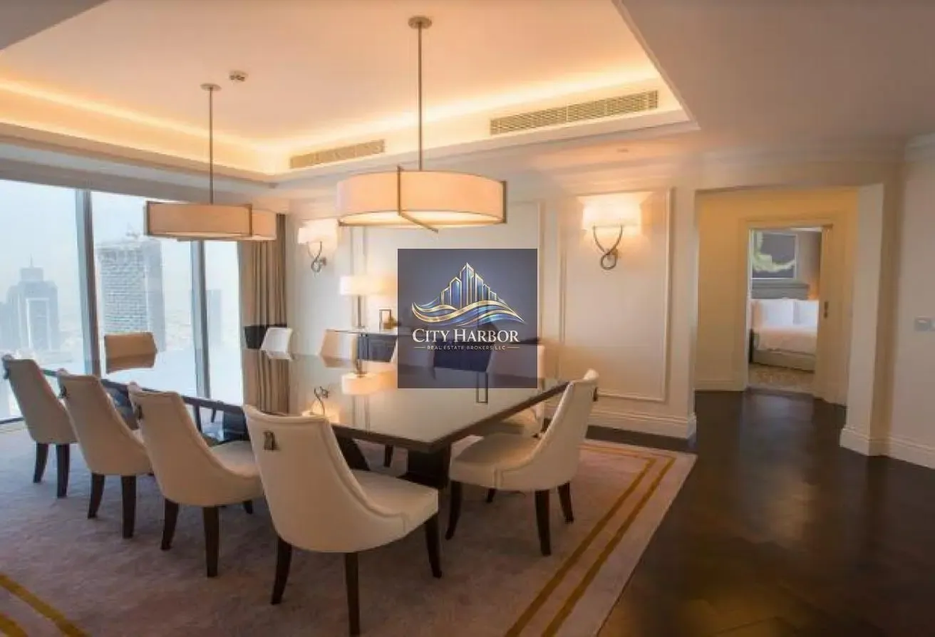 ELEGANT 4 BR PENTHOUSE
