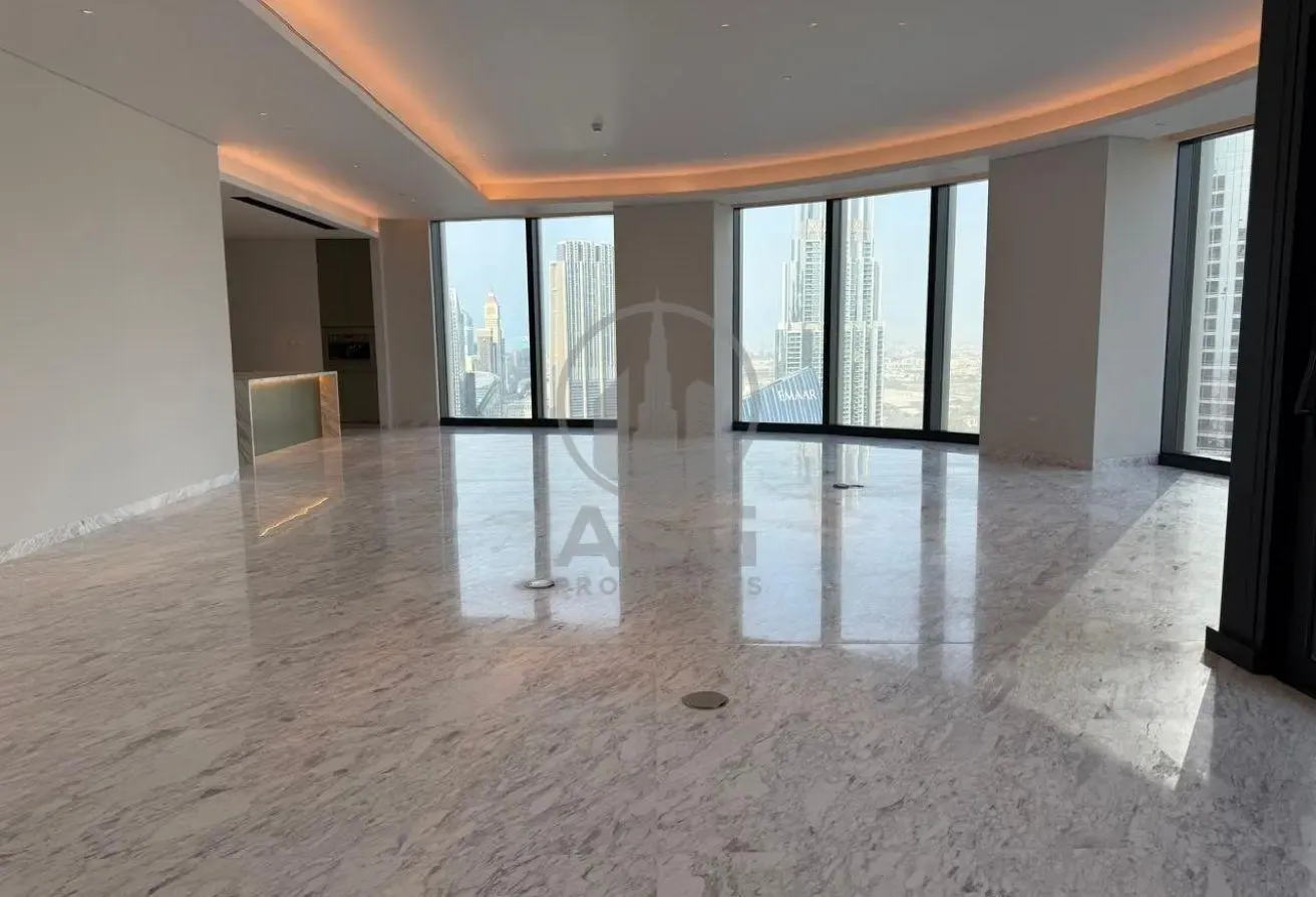Spacious | Iconic Burj View | Prime Location
