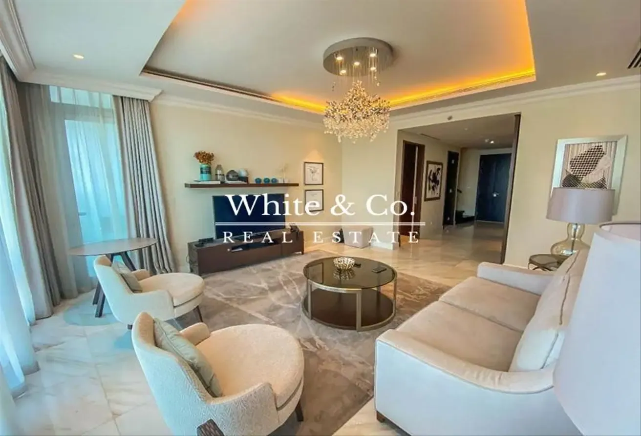LUXURY PENTHOUSE | VACANT NOW | BEST PRICE