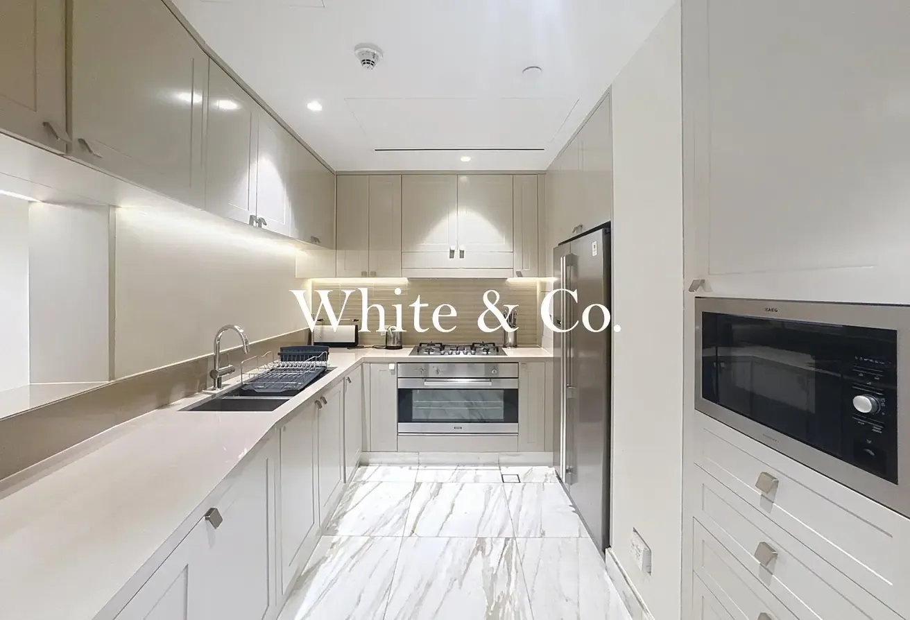 LUXURY PENTHOUSE | VACANT NOW | BEST PRICE