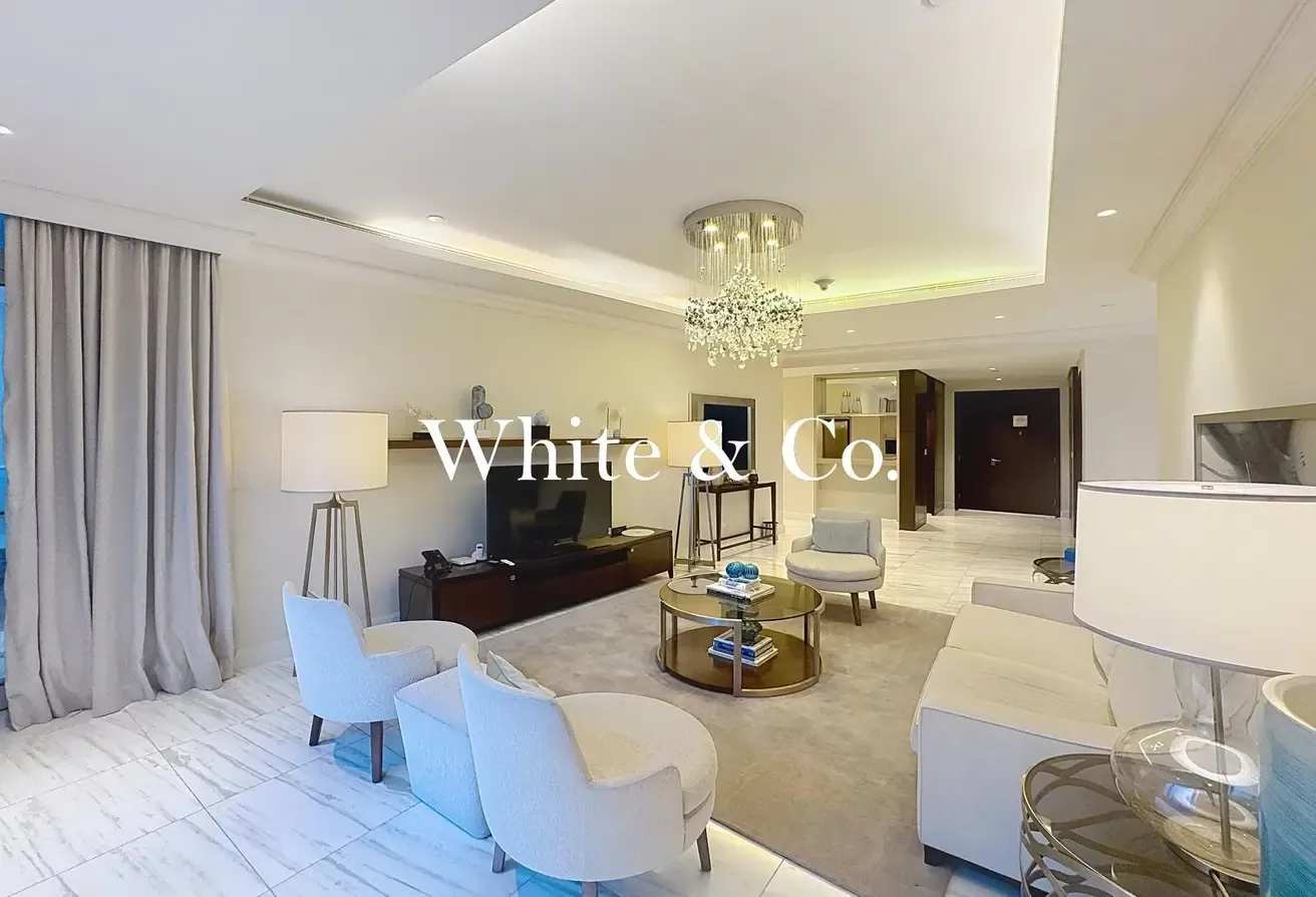 LUXURY PENTHOUSE | VACANT NOW | BEST PRICE