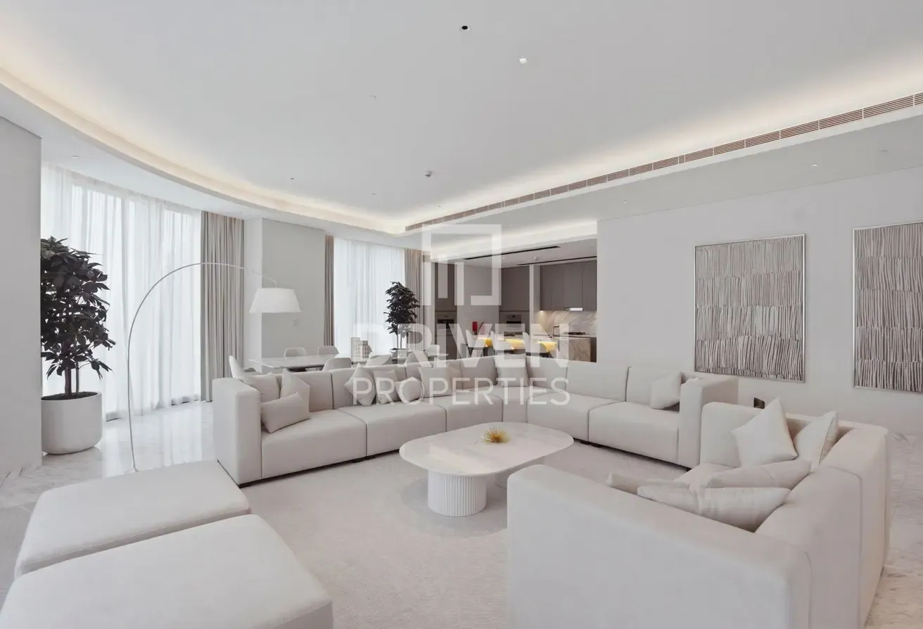 Vastu Compliant | Panoramic Burj and Fountain View