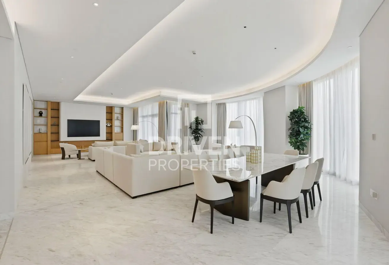 Vastu Compliant | Panoramic Burj and Fountain View