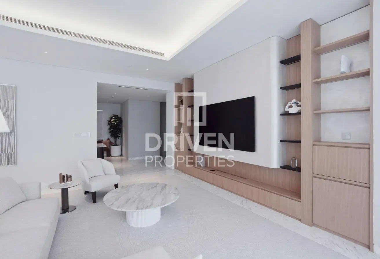 Vastu Compliant | Panoramic Burj and Fountain View