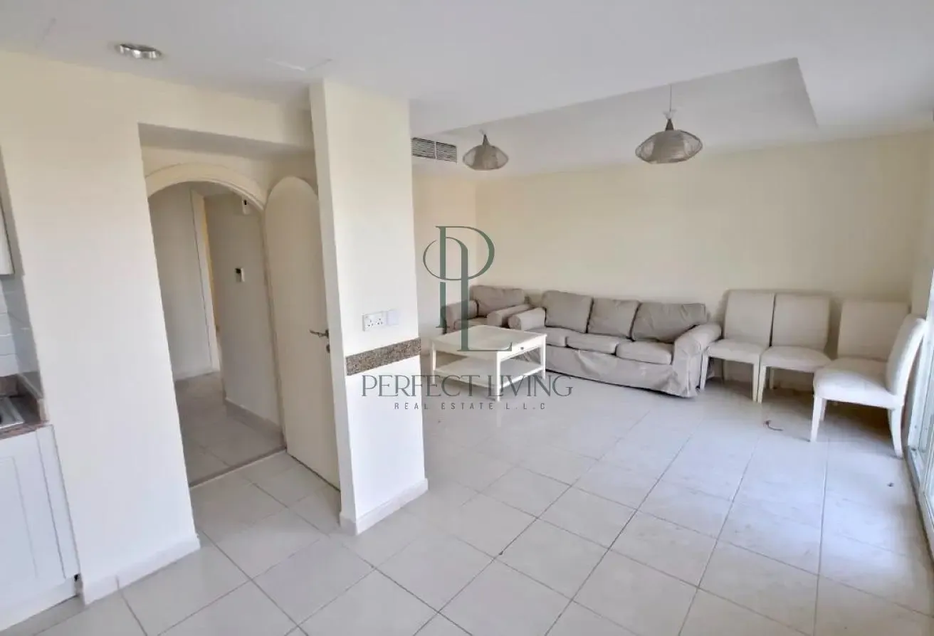 Family Community | Single Row | Original Condition