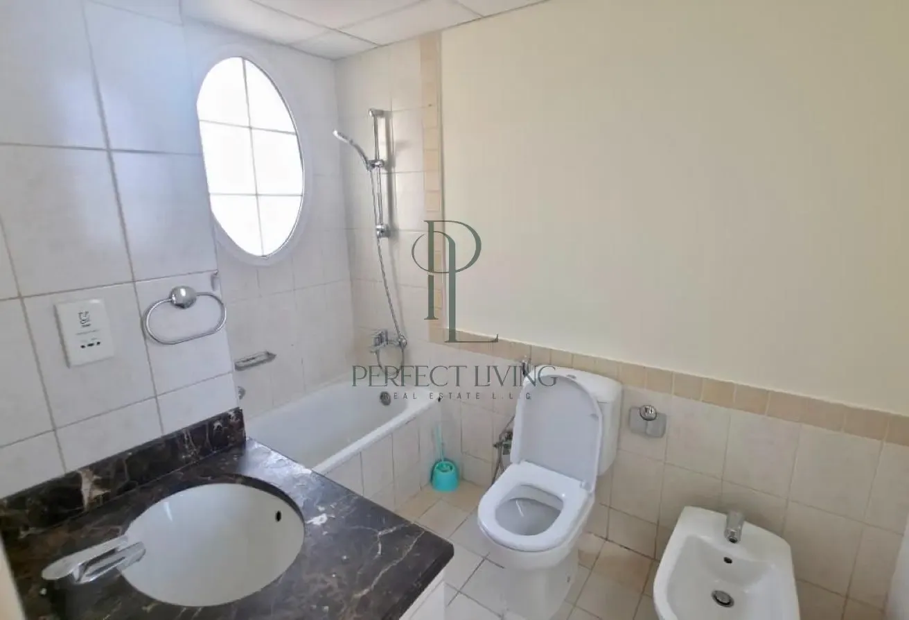 Family Community | Single Row | Original Condition
