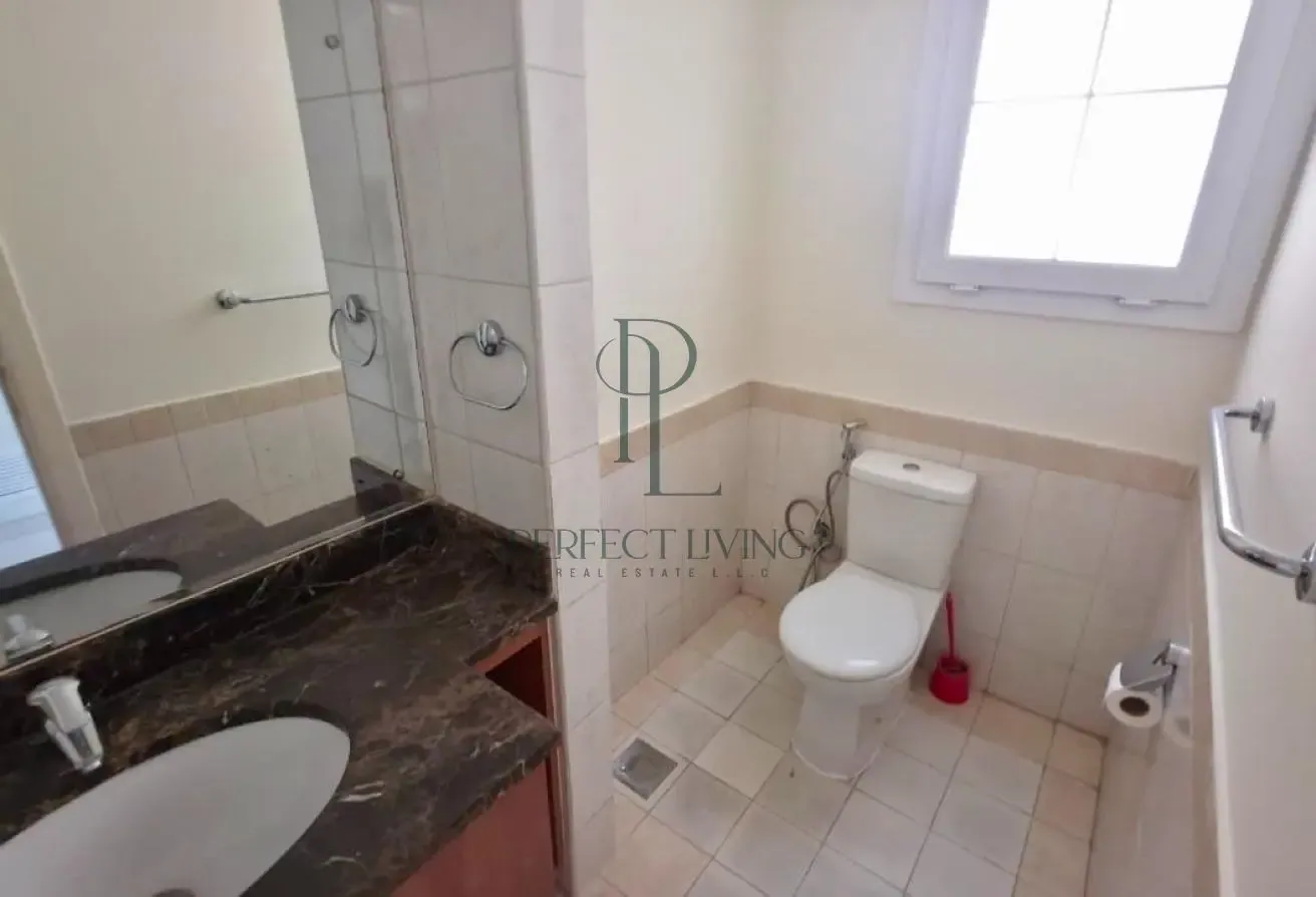 Family Community | Single Row | Original Condition