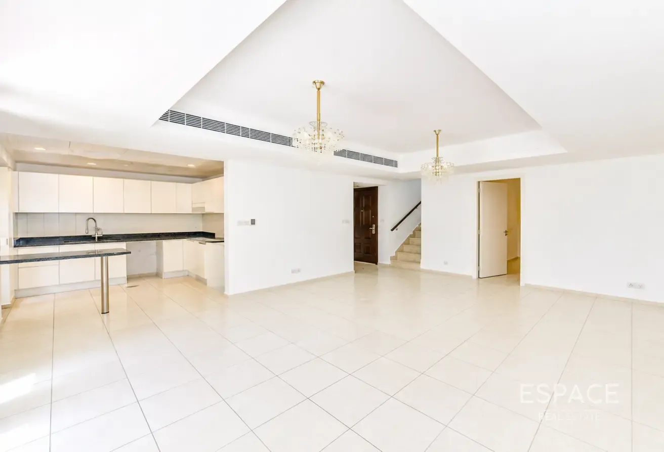 Lake View | Negotiable | Partial Upgrade