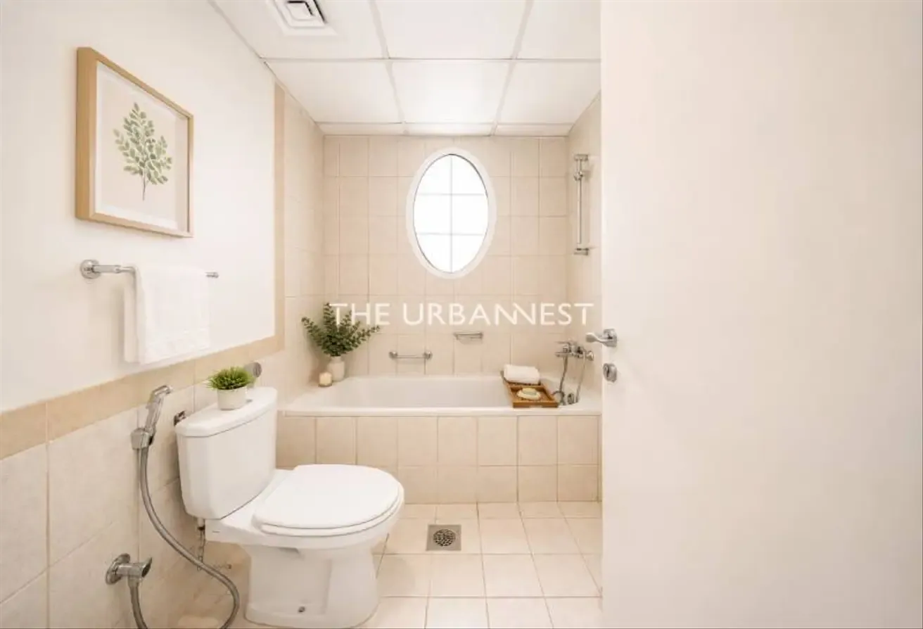 Rare Full Lake View | Vacant | Flexible Cheques