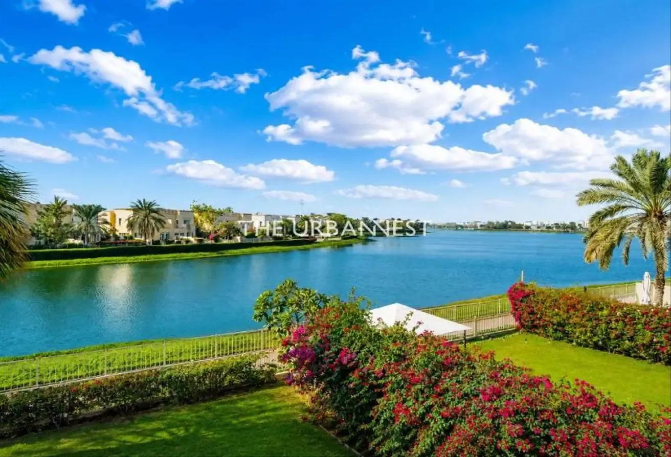 Rare Full Lake View | Vacant | Flexible Cheques