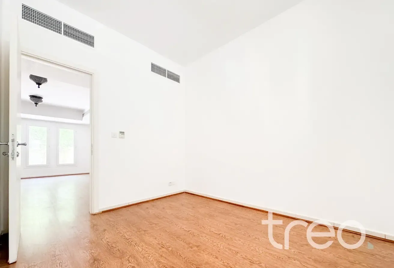 Close to the Lake | Type 3M | Vacant Now