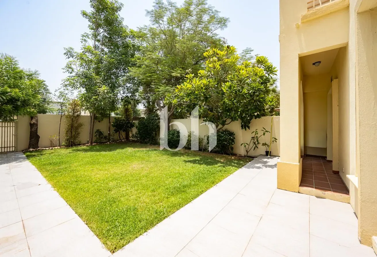 Partially Upgraded | Lake Facing | Close to Souk