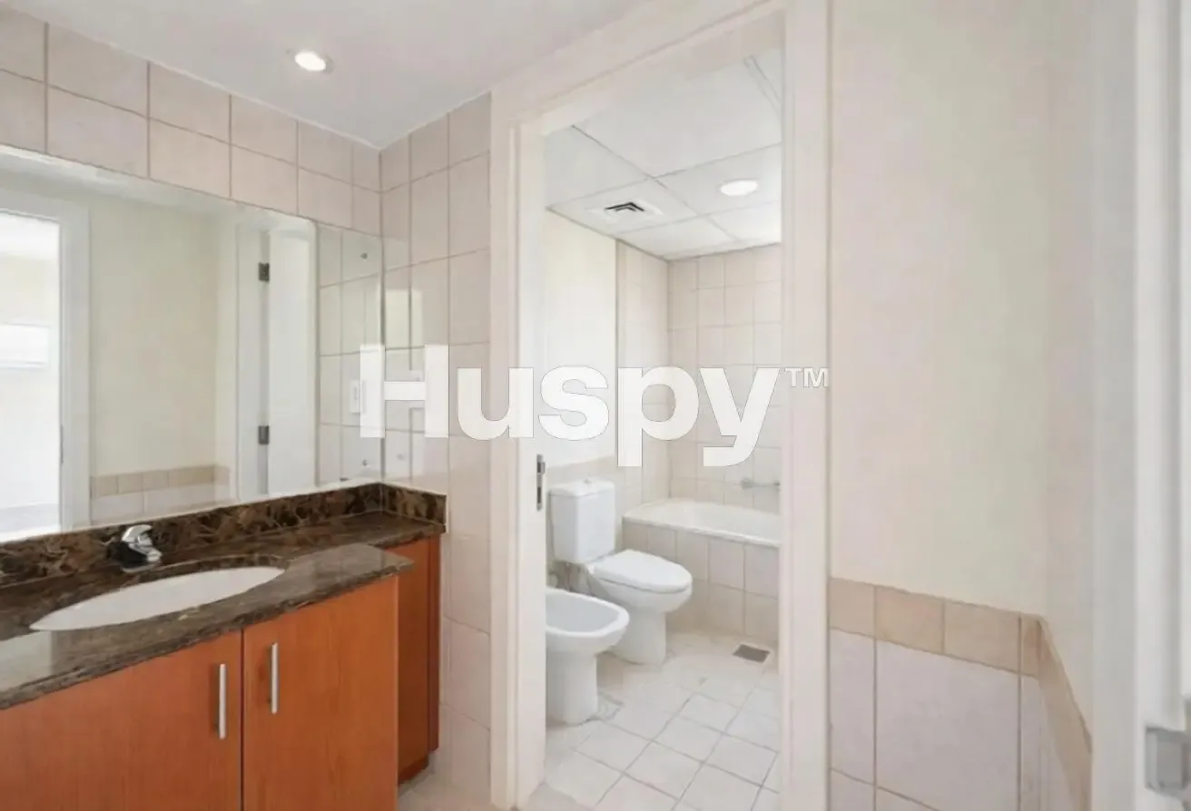 Lake View | Type 3E | Well Maintained