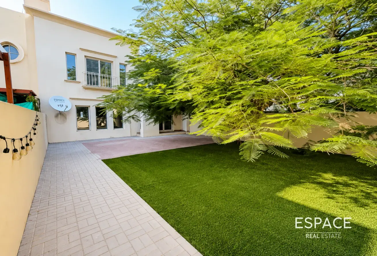 Lake View | Type 3M | Vacant | Upgraded