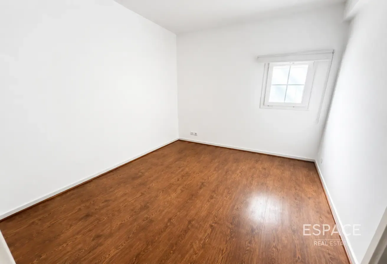 Lake View | Type 3M | Vacant | Upgraded