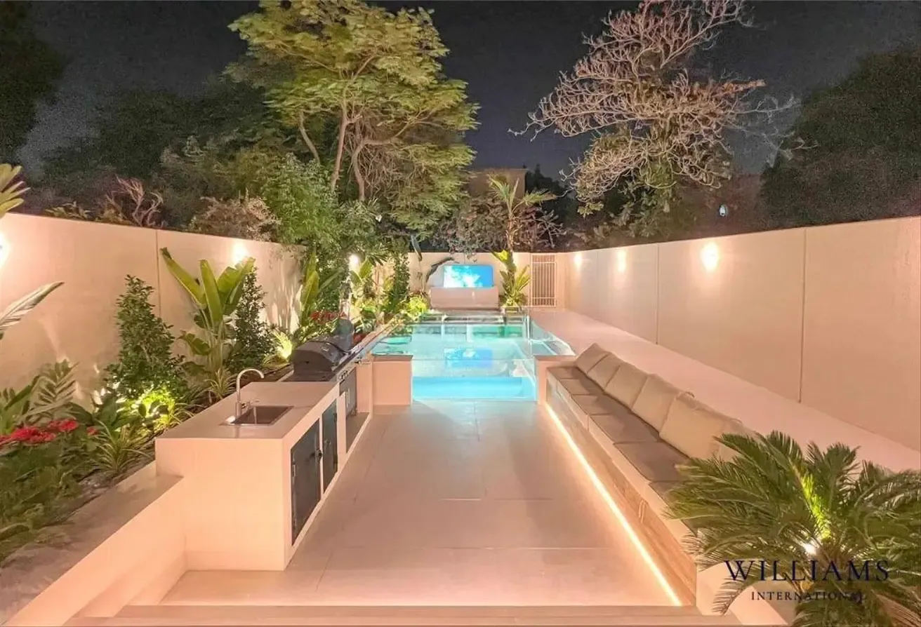 Fully Renovated| Pool & BBQ | Stylish Lifestyle