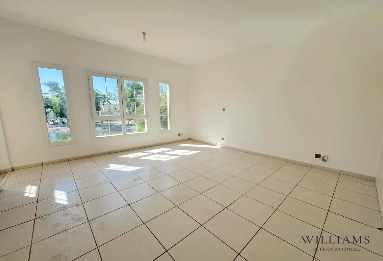Lake View | Springs 6 | Type 3M | Vacant