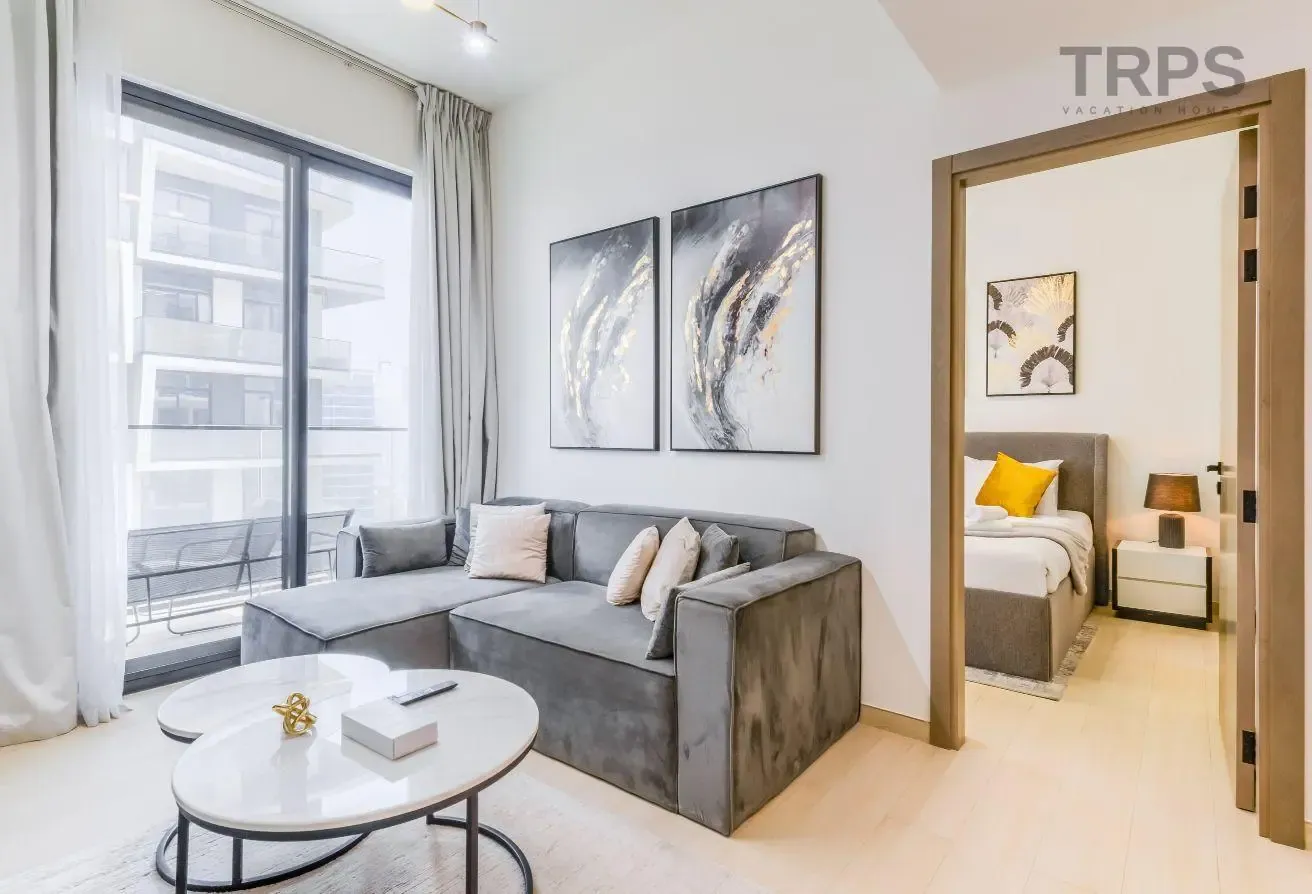 Stylish 1BR | Fully Furnished | Prime Location