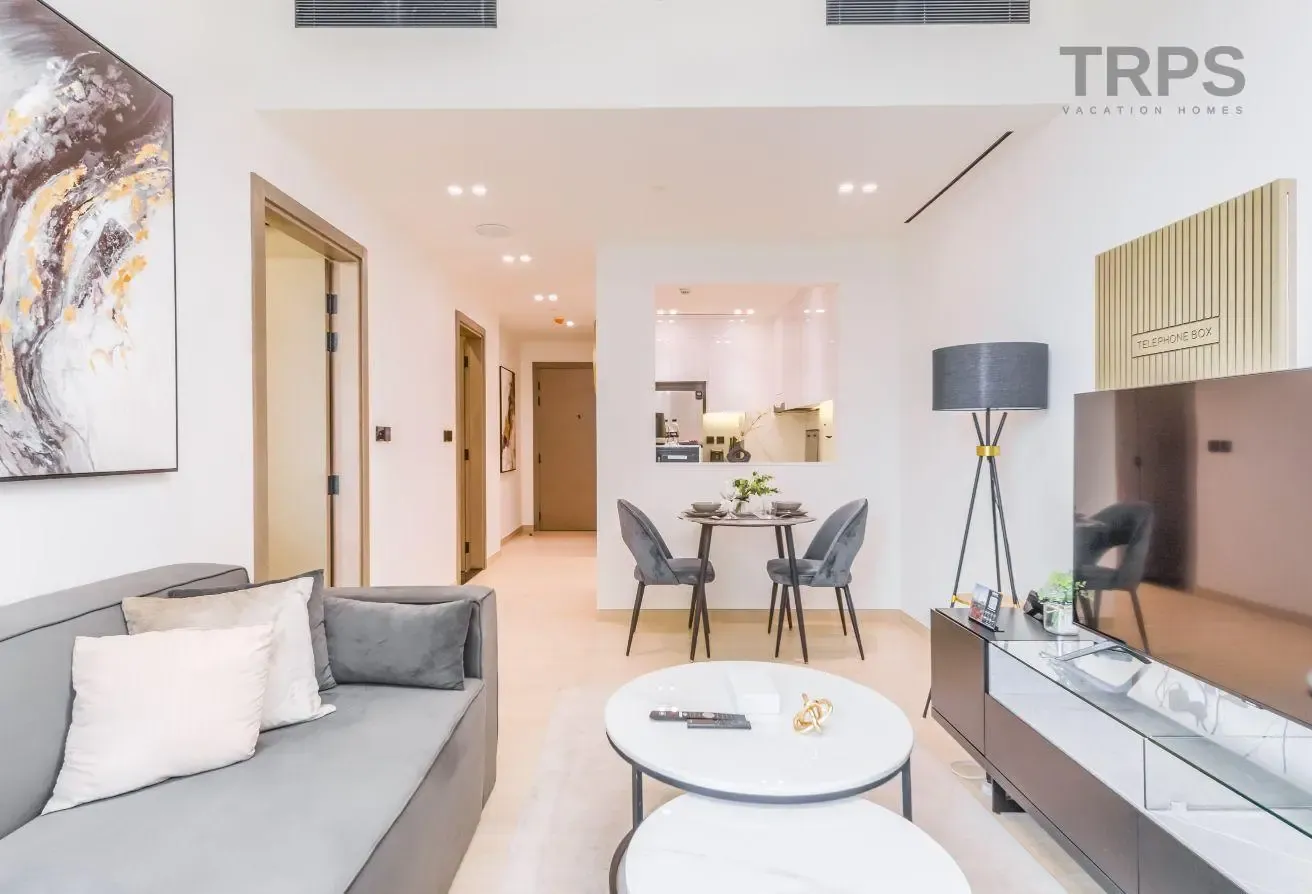Stylish 1BR | Fully Furnished | Prime Location